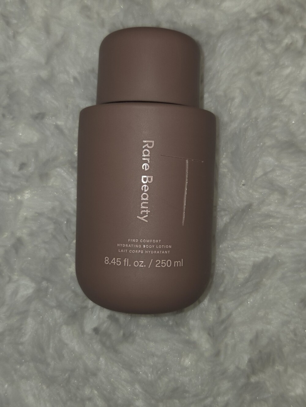 Rare Beauty Hydrating Body Lotion